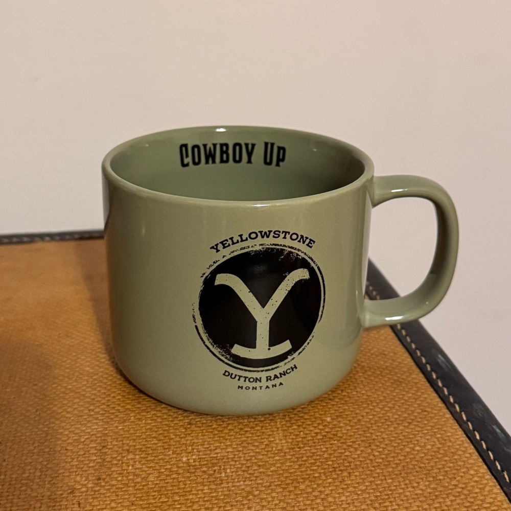 Yellowstone Dutton Ranch Green Mug